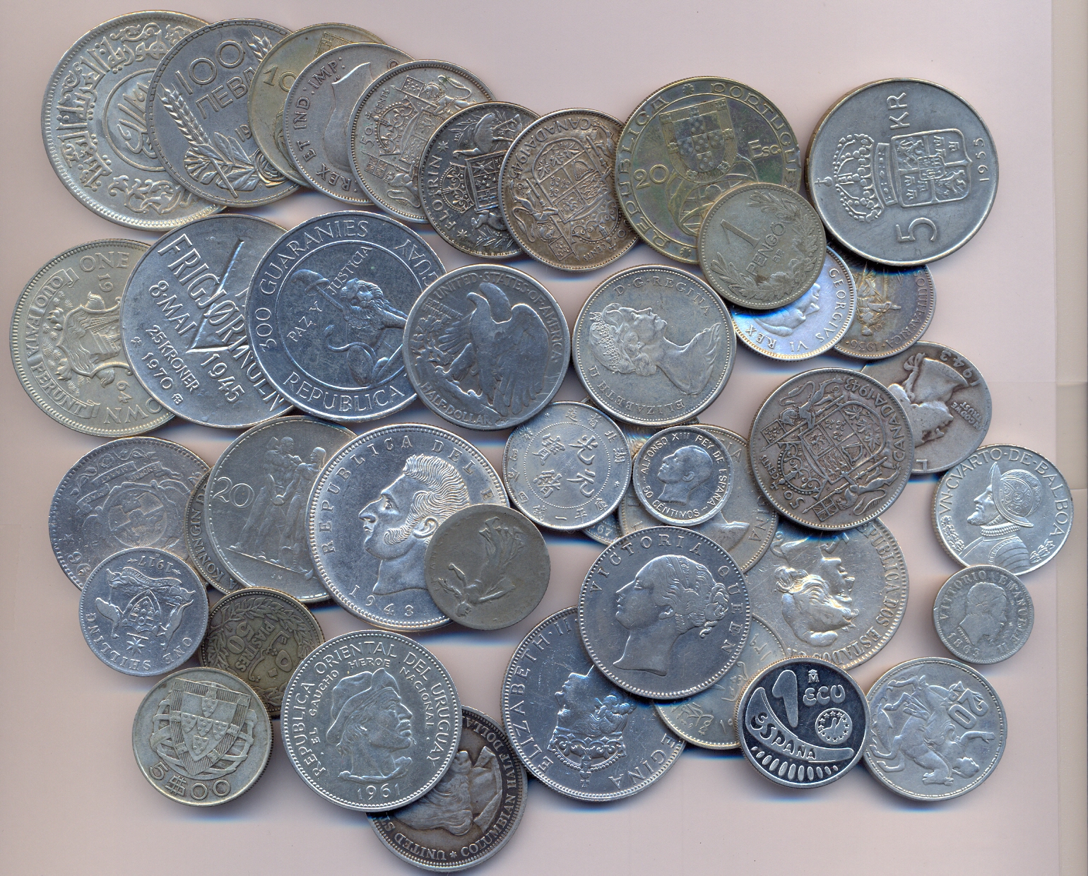 Monete Mondiali - Lotto di gr. 500,00 di monete miste in argento - Titoli vari