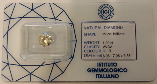 Diamante Rotondo a Brillante di ct.1.20 - Purezza VVS2 - Colore Q-R - Certificato IGI Milano