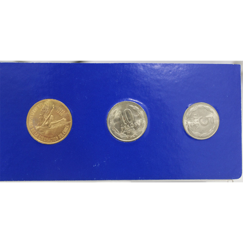 Serie da 100 pesos gr. 20,30  in oro 900/000 + 5 e 10 pesos in ag. - conf. originale