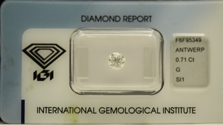 Diamante Rotondo a Brillante di ct. 0.71 - Purezza SI1 - Colore G - Certificato IGI Anversa