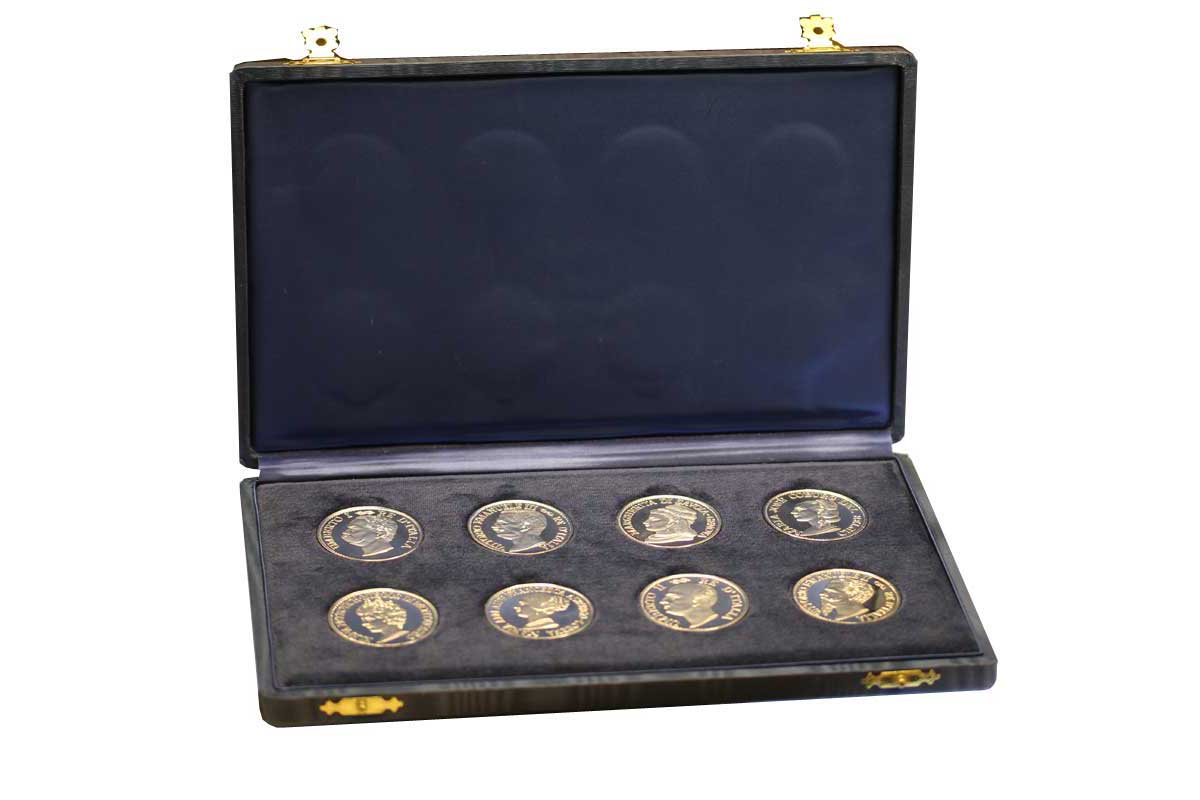 I Regnanti d'Italia - Serie da 8 medaglie gr. 158,40 in ag. 925/000 - conf. originale